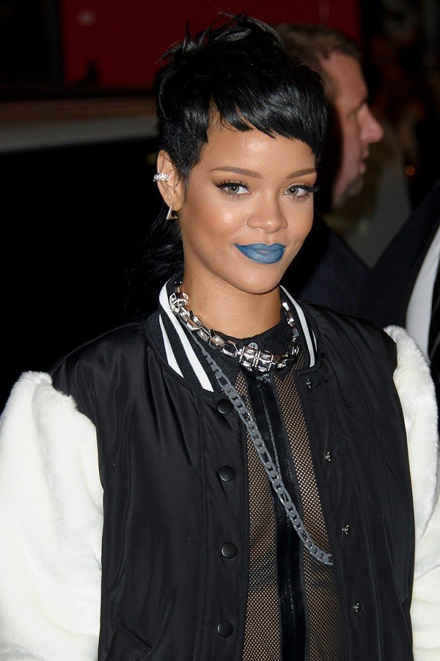 colored lips rihanna